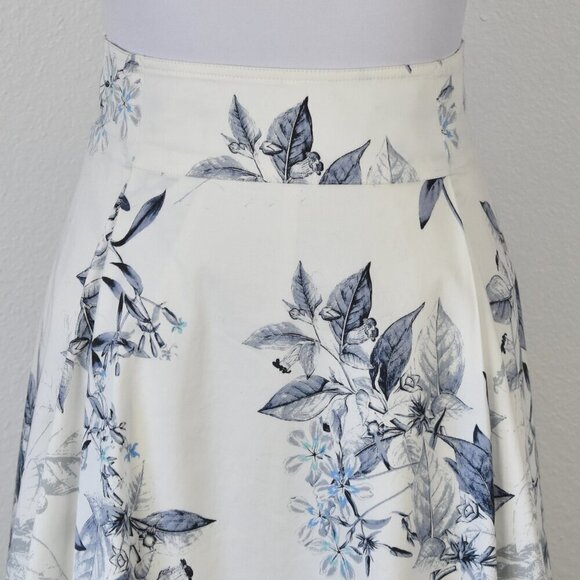 Alex Marie Lush Escape Floral Pleated Midi Skirt - 8 - Picture 2 of 9